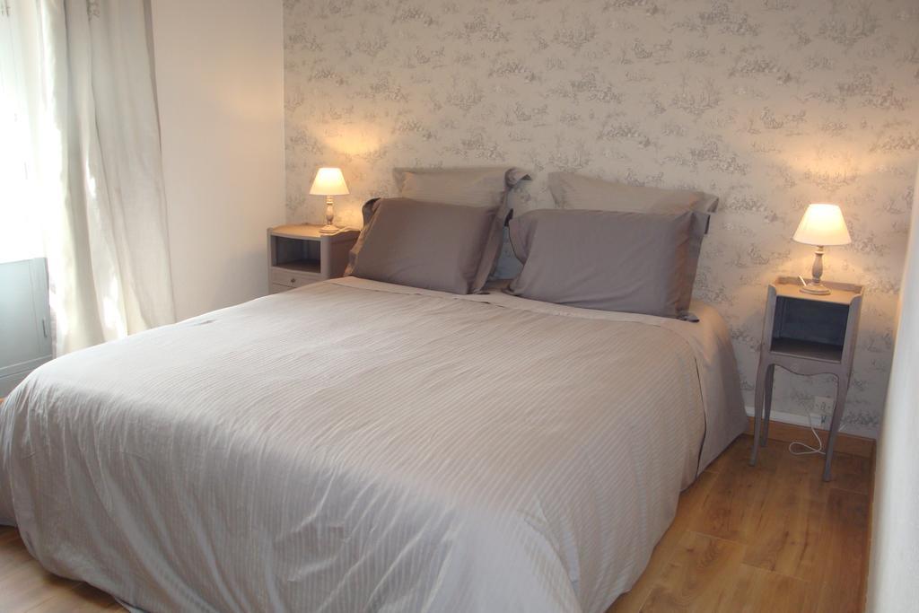 Bed and Breakfast Au Jardin D'Eloise Tremereuc Екстер'єр фото